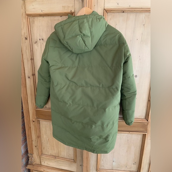 Patagonia Green Puffer Jacket - Picture 2 of 6